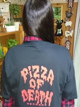 「PIZZAOFDEATHのアイテム（Tシャツ/カットソー、ブラック系）」を使った、ユウΨ(｀∇´)Ψさん（レディース・168cm）の春コーディネート