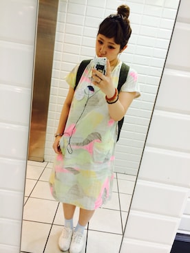 「缶バッチ」｜「アイテム（ワンピース/ドレス）」を使った、さきてぃさん（レディース・164cm）の夏コーディネート