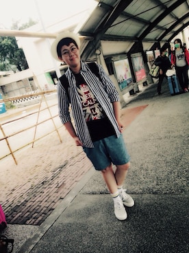 「APMのアイテム（T Shirts、ブラック系）」を使った、秋さん（レディース・166cm）の春コーディネート