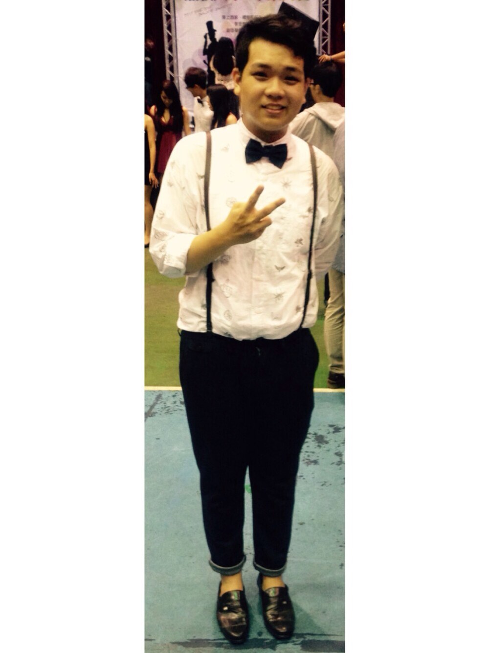「VINTAGEのアイテム（シャツ/ブラウス、ホワイト系）」を使った、Maxさん（メンズ・172cm）の夏コーディネートの1枚目の写真