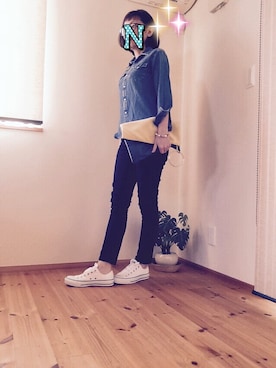 「デニム オン デニム」｜「アイテム（ハンドバッグ）」を使った、NORIさん（レディース・158cm）の春コーディネート