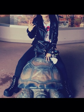 「アイテム（ライダースジャケット）」を使った、koroさん（レディース・153cm）の春コーディネート