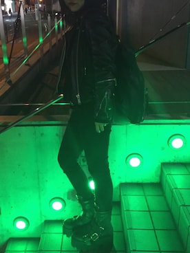 「666」｜「アイテム（ライダースジャケット）」を使った、koroさん（レディース・153cm）の秋コーディネート