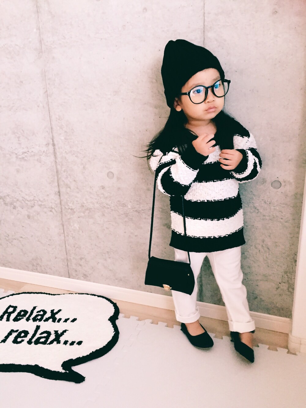 「キッズコーデ、キッズファッション、プチプラ、おんなのこ、UNIQLO、3歳、ボーダー、birthday、キッズ」｜「apres les coursのリブニットキャップ（ニットキャップ/ビーニー、ブラック系）」を使った、yuaさん（キッズ・100cm）の秋コーディネートの1枚目の写真
