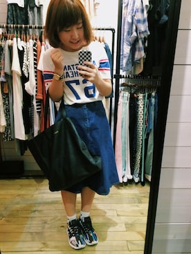 「VANS（バンズ）のアイテム（PC・スマホグッズ/家電）」を使った、bettykwokさん（レディース・155cm）の秋コーディネート