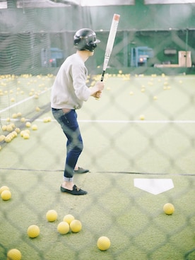 「DHOLIC（ディーホリック）のアイテム（パーカー）」を使った、UncleTeaさん（メンズ・175cm）の春コーディネート