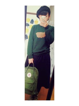 しょこさんの「Forest Green Kanken Classic Backpack」を使ったコーディネート