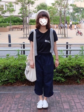 「マーガレット・ハウエル(MARGARET HOWELL)」｜「アイテム（帽子）」を使った、EMiさん（レディース・153cm）の春コーディネート