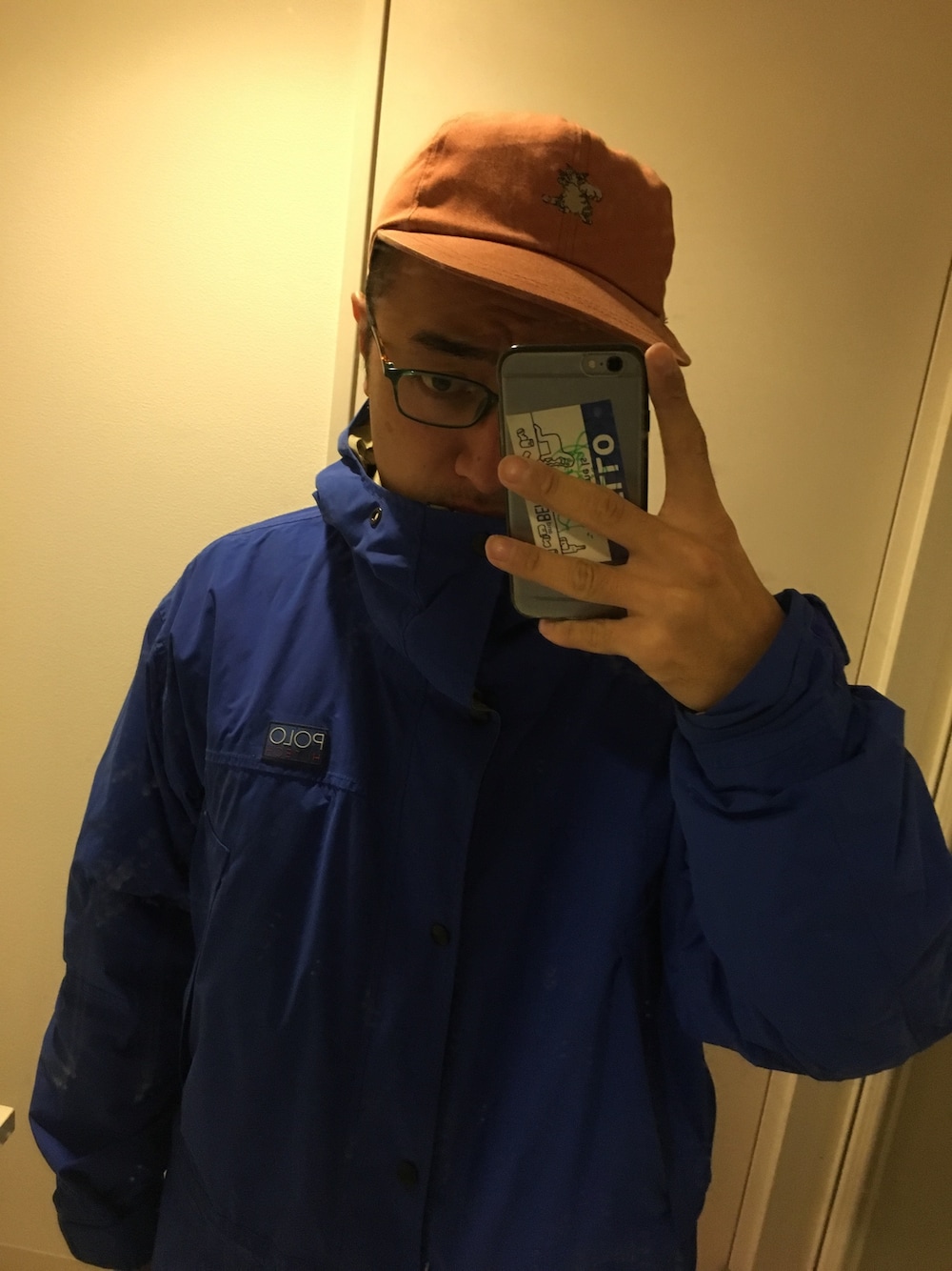 「POLO RALPH LAURENのアイテム（ブルゾン、ブルー系）」を使った、クリスさん（メンズ・175cm）の冬コーディネートの1枚目の写真