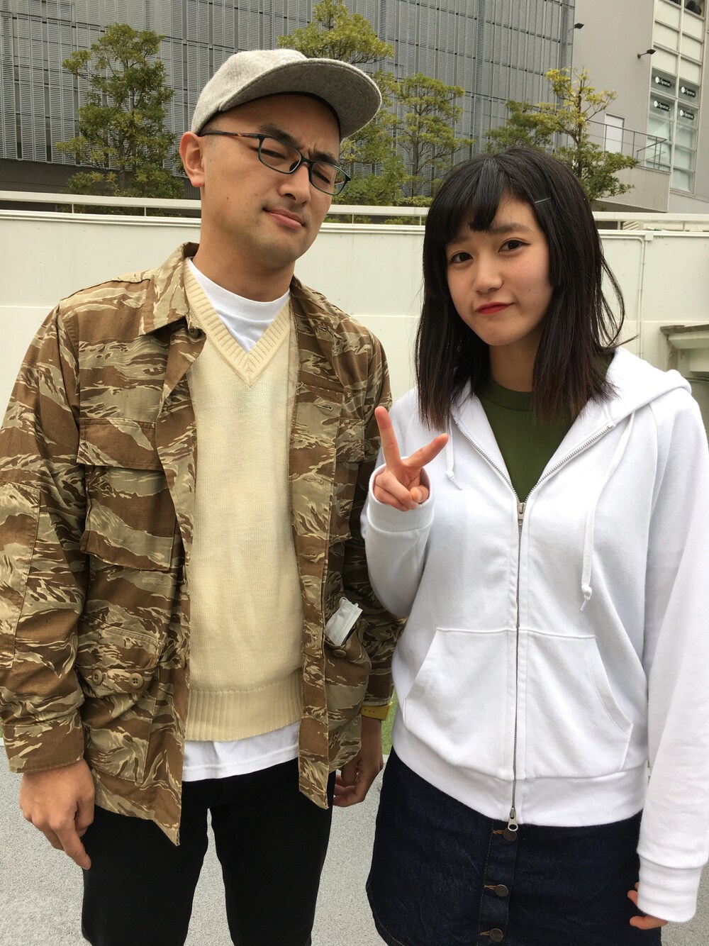 「Raised By Wolvesのアイテム（キャップ、グレー系）」を使った、クリスさん（メンズ・175cm）の冬コーディネートの1枚目の写真
