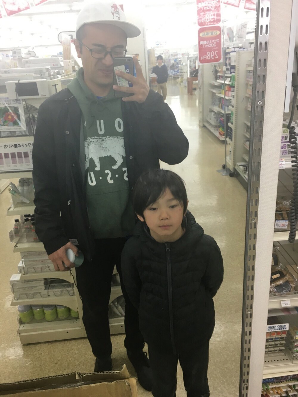 「甥っ子のアイテム（その他、ブラック系）」を使った、クリスさん（メンズ・175cm）の冬コーディネートの1枚目の写真