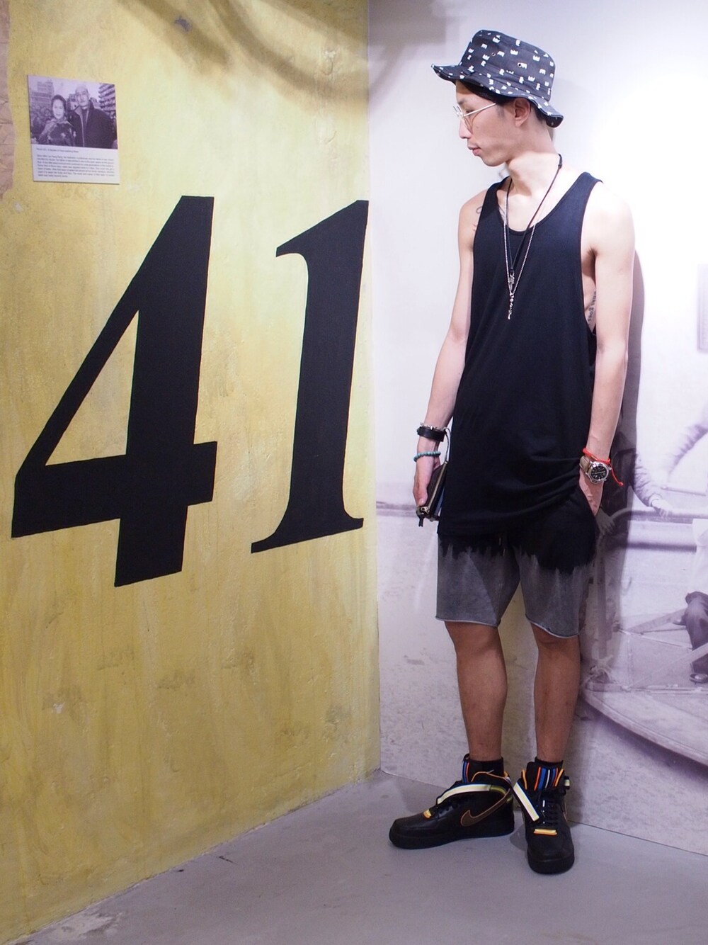 「TOPMAN、NIKE、airforce1、RICCARDO TISCI、riccardo tisci × nike、Chrome Hearts、PANERAI」｜「TOPMANのアイテム（タンクトップ、ブラック系）」を使った、karrさん（メンズ・180cm）の夏コーディネートの1枚目の写真