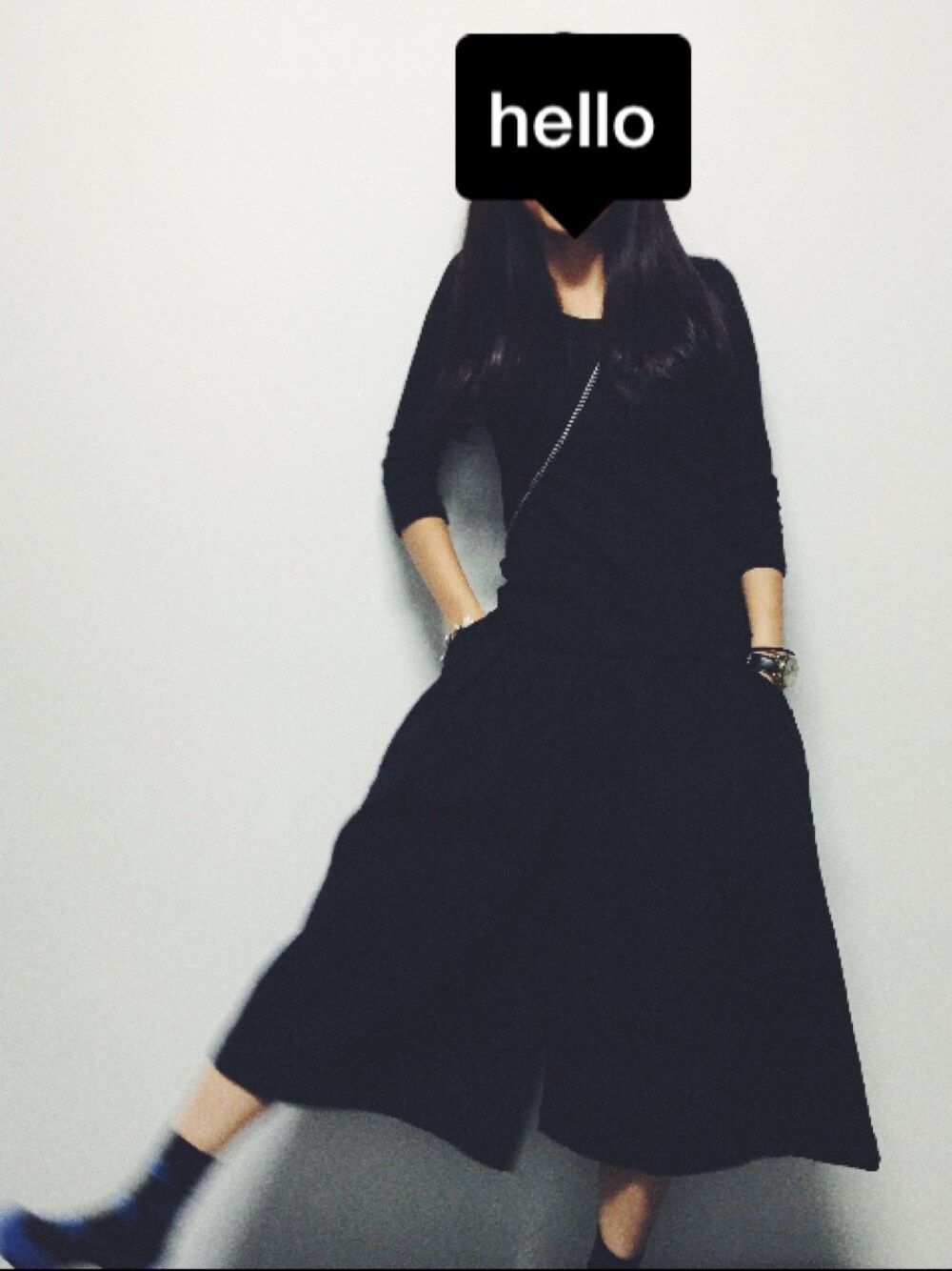 「ALL BLACK、ootd、WEIRDO」｜「UNIQLOのアイテム（Tシャツ/カットソー、ブラック系）」を使った、Kiannbooさん（レディース・163cm）の秋コーディネートの1枚目の写真