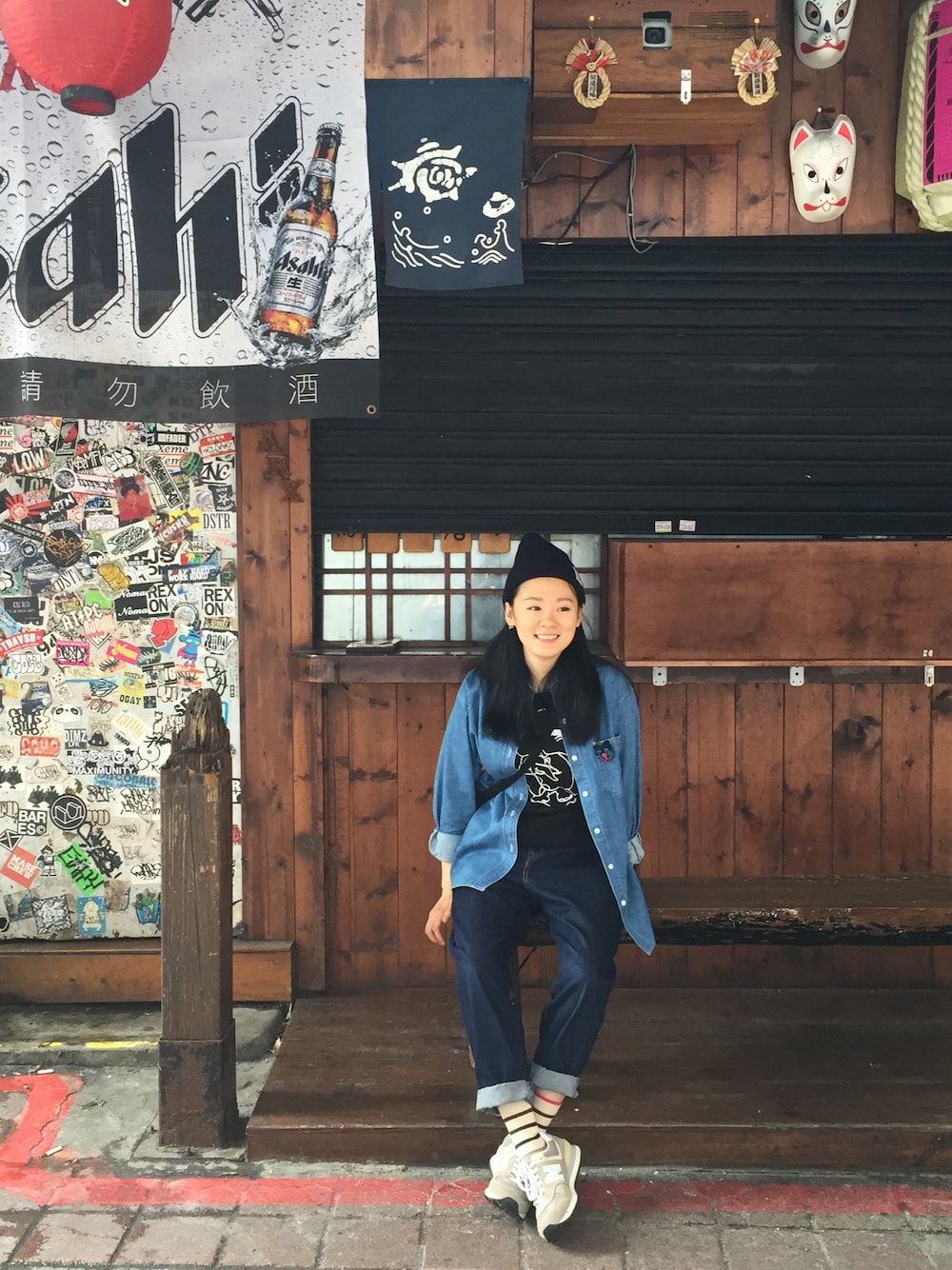 「denim、EMODA、FRAPBOIS、New Balance、beanie、blue、TAIPEI、UNDER COVER、undercoverism」｜「EMODAのアイテム（デニムジャケット、ブルー系）」を使った、Kiannbooさん（レディース・163cm）の春コーディネートの1枚目の写真