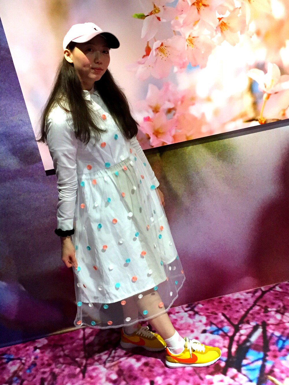 「paishop、NIKE、yellow、merlot、ootd、outfit、POLO、pink、CAP、girly  style 」｜「paishopのアイテム（ワンピース/ドレス、ピンク系）」を使った、cocoさん（レディース・163cm）の春コーディネートの1枚目の写真