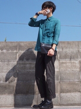 「DRIES VAN NOTEN（ドリスヴァンノッテン）のアイテム（バッグ）」を使った、yuさん（メンズ・177cm）の秋コーディネート
