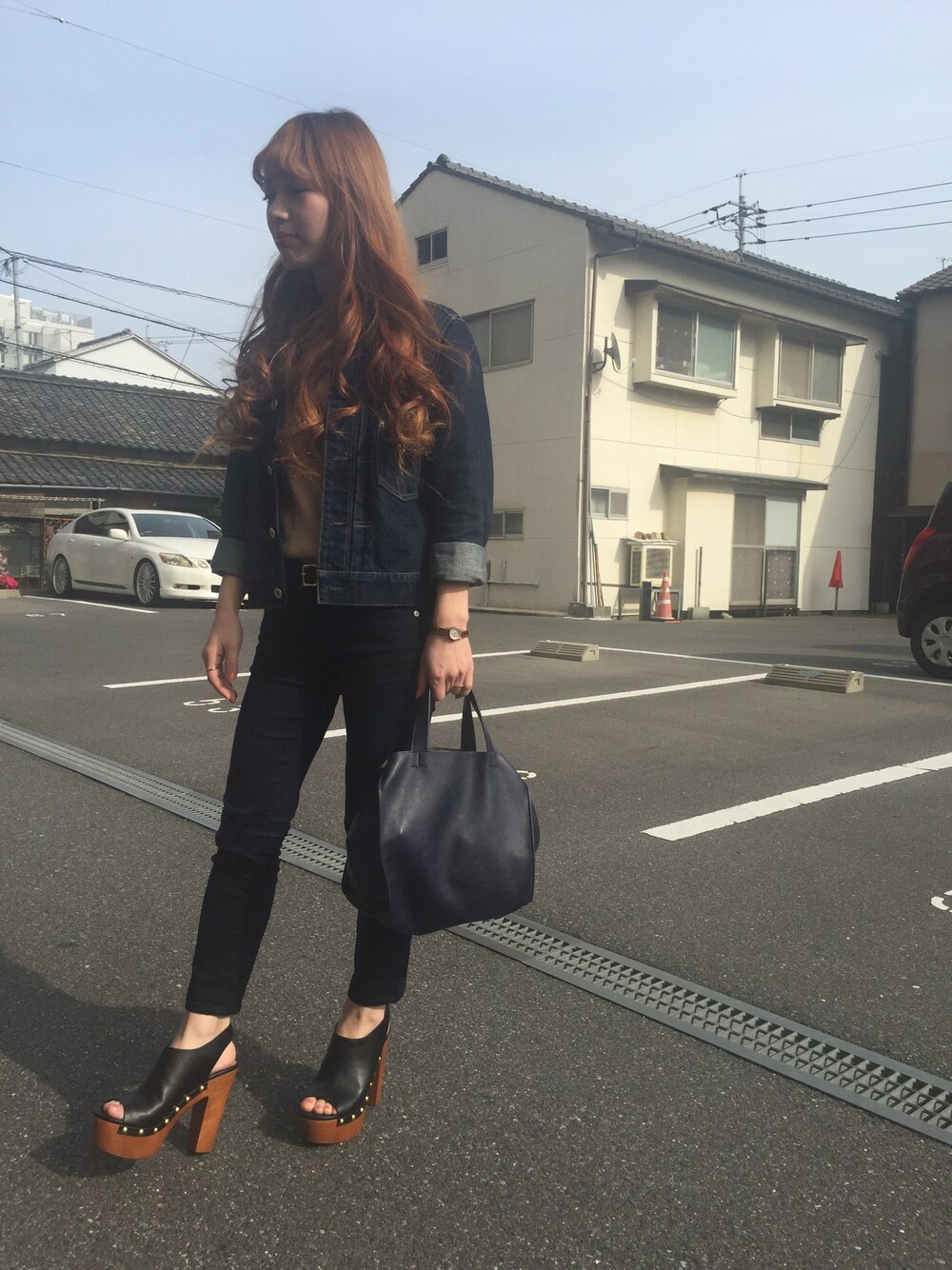 「春、デニム、サボ、サンダル、Gジャン、ベージュ、denim、デニムオンデニム、アーバンリサーチ、ジーナシス」｜「URBAN RESEARCH DOORSのアイテム（デニムジャケット、その他）」を使った、asamiiさん（レディース・148cm）の春コーディネートの1枚目の写真