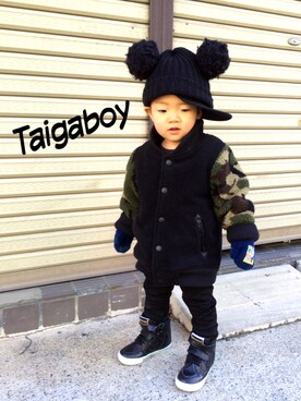 「アイテム（スタジャン）」を使った、Taigaboyさん（キッズ・80cm）の冬コーディネート