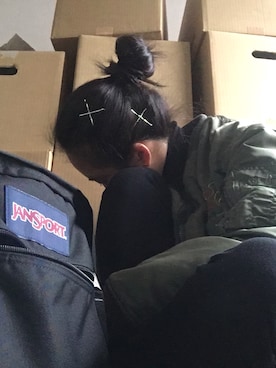 「H&M（エイチ・アンド・エム）のアイテム（バレッタ/ヘアクリップ）」を使った、Marinaさん（レディース・157cm）の春コーディネート