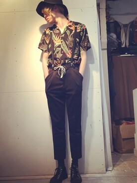 「アイテム（スラックス）」を使った、takaya sonodaさん（メンズ・186cm）の夏コーディネート