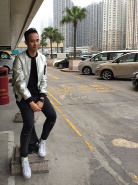 「アイテム（スタジャン、シルバー系）」を使った、Jeffreyさん（メンズ・178cm）の冬コーディネート