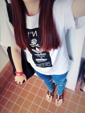 「アイテム（アナログ腕時計、ピンク系）」を使った、yuiii⍤⃝♡さん（レディース・152cm）の夏コーディネート