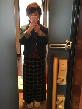 「Language（ランゲージ）のアイテム（パンツ）」を使った、Yuka さん（レディース・156cm）の春コーディネート