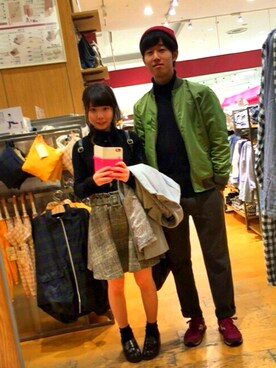 「SEVENDAYS=SUNDAY（セブンデイズサンデイ）のアイテム（スラックス）」を使った、サンダースさん（メンズ・176cm）の冬コーディネート