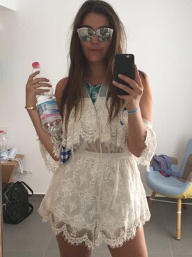 「shorts」｜「アイテム（ワンピース/ドレス）」を使った、Caroline Dilsheimerさん（レディース・180cm）の夏コーディネート