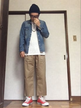 「切りっぱなし」｜「アイテム（ニットキャップ/ビーニー）」を使った、そらさん（メンズ・174cm）の春コーディネート