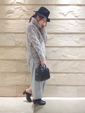 「Khaju（カージュ）のアイテム」を使った、岡田さん（レディース・162cm）の秋コーディネート