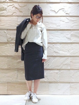 「ビッグシャツ」｜「アイテム（ライダースジャケット）」を使った、岡田さん（レディース・162cm）の秋コーディネート