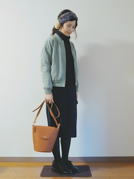 「ヘアバンド」｜「アイテム（MA-1）」を使った、ｐａｎａさん（レディース・162cm）の冬コーディネート