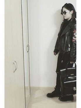 「アイテム（ヘアアクセサリー、ブルー系）」を使った、MIBYULさん（レディース・154cm）の秋コーディネート