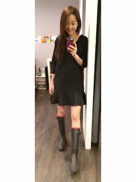 「アイテム（レインシューズ、ブルー系）」を使った、josiさん（レディース・158cm）の春コーディネート