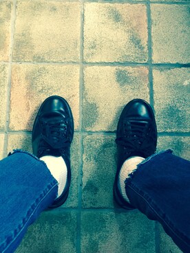 「Dr. Martens（ドクターマーチン）のアイテム（ドレスシューズ、ブラック系）」を使った、Ariaさん（メンズ）の春コーディネート