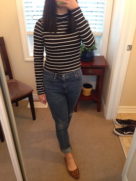 「business casual」｜「アイテム（Tシャツ/カットソー）」を使った、Aprilさん（レディース・157cm）の冬コーディネート