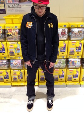 「ROLLING CRADLE（ローリングクレイドル）のアイテム（その他トップス）」を使った、アナーキー田中さん（メンズ・171cm）の春コーディネート