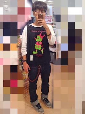 「アイテム（ウォレットチェーン）」を使った、アナーキー田中さん（メンズ・171cm）の秋コーディネート
