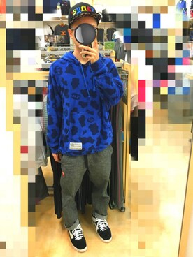 「ROLLING CRADLE（ローリングクレイドル）のアイテム（パーカー）」を使った、アナーキー田中さん（メンズ・171cm）の春コーディネート