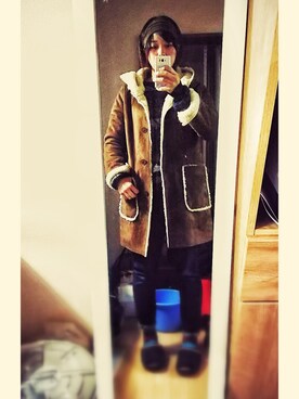 「寒い」｜「アイテム（ムートンコート）」を使った、ゆさん（レディース・163cm）の冬コーディネート