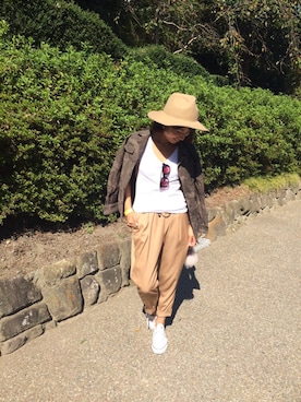 「DouDou（ドゥドゥ）のアイテム（帽子）」を使った、DouDou_STAFFさん（レディース・166cm）の秋コーディネート