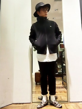 「FRED PERRY（フレッドペリー）のアイテム（デニムパンツ）」を使った、CO→HEY!さん（メンズ・165cm）の春コーディネート