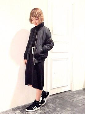 「ラフスタイル」｜「アイテム（MA-1）」を使った、HIROSE/HAREさん（レディース・157cm）の冬コーディネート