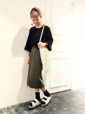 「HARE（ハレ）のアイテム（ピアス（両耳用））」を使った、HIROSE/HAREさん（レディース・157cm）の春コーディネート