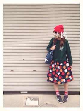 「ひざ丈スカート」｜「アイテム（ニットキャップ/ビーニー）」を使った、おっちょさん（レディース・158cm）の夏コーディネート