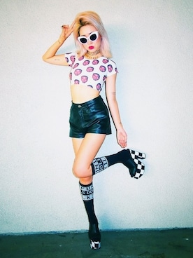 「UNIF」｜「アイテム（ソックス/靴下）」を使った、HarunaYokotaさん（レディース・163cm）の秋コーディネート