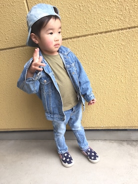 「OSHKOSH（オシュコシュ）のアイテム（デニムジャケット）」を使った、joeさん（キッズ・90cm）の春コーディネート
