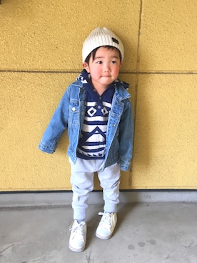 「OSHKOSH（オシュコシュ）のアイテム（デニムジャケット）」を使った、joeさん（キッズ・90cm）の春コーディネート