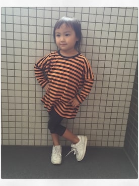 「marimekko（マリメッコ）のTasaraita Lapset / TYVEN（Tシャツ/カットソー、ブルー系）」を使った、mikixhanaさん（キッズ・100cm）の秋コーディネート